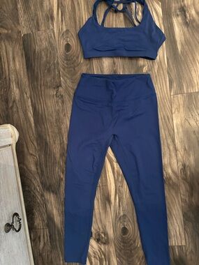 BYLT women Blue Activewear Set - Sports Bra & High-Waist Leggings. Size Medium!